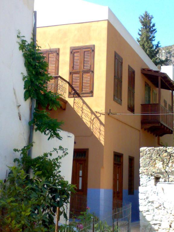 Karnayo Hotel Megisti Exterior photo