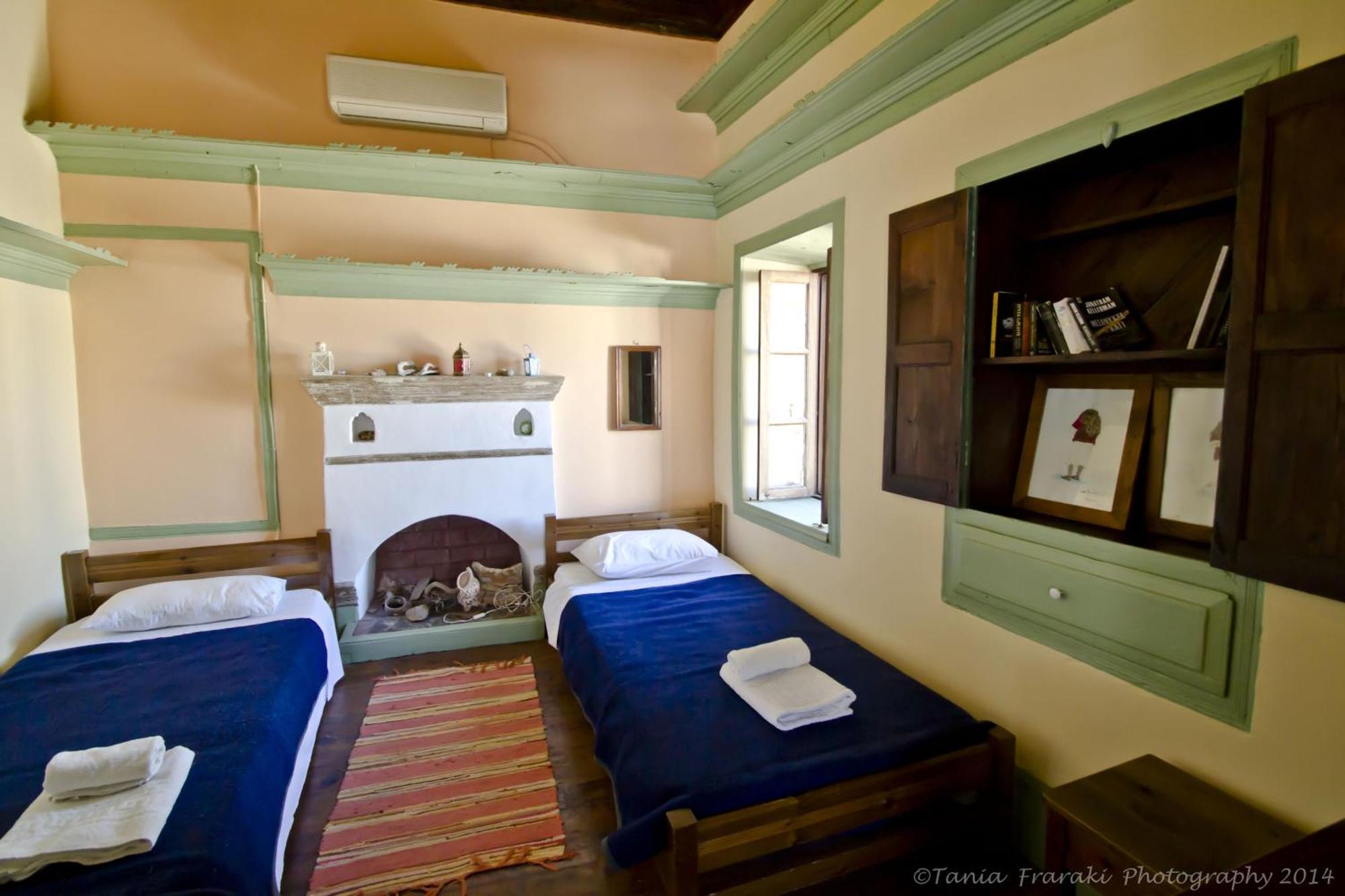 Karnayo Hotel Megisti Room photo